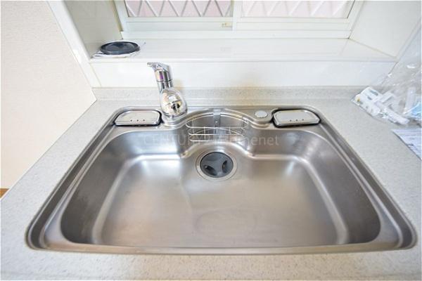 三郷市早稲田６丁目の中古一戸建て