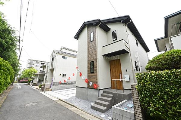 三郷市早稲田9期全1棟　新築戸建　1号棟