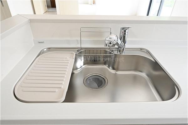 三郷市早稲田9期全1棟　新築戸建　1号棟