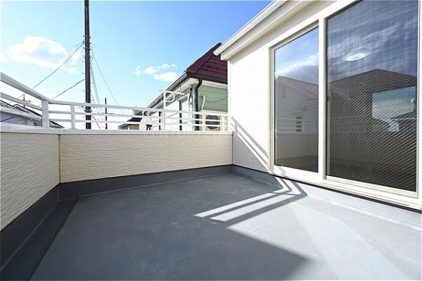三郷市彦糸１丁目の中古一戸建て