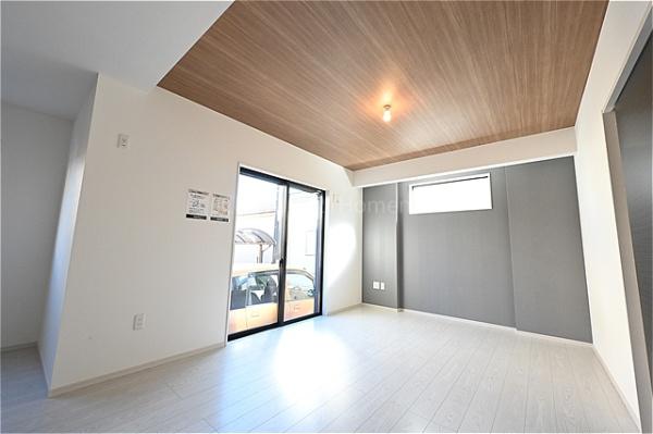 三郷市谷口6期全1棟　新築戸建　1号棟