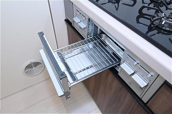 三郷市彦成1丁目第5全6棟　新築戸建　2号棟