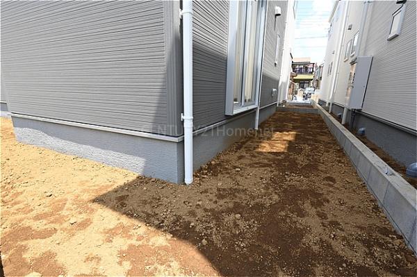 三郷市彦成1丁目第5全6棟　新築戸建　2号棟