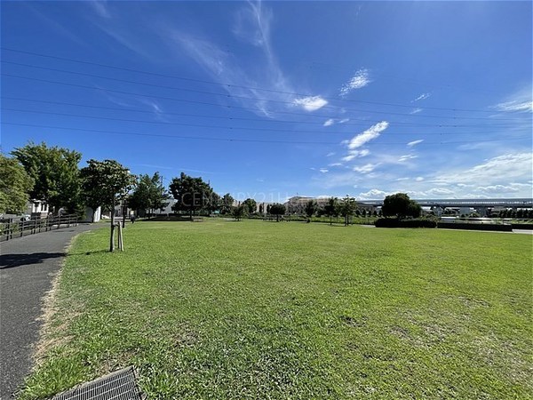 三郷市新和1丁目の土地(中央二丁目八丁堀公園)