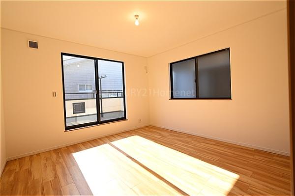 三郷市早稲田７丁目の中古一戸建て