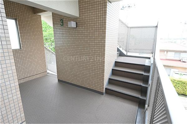 グリーンパーク早稲田Ⅰ　3階