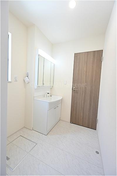 第1期三郷市早稲田全4棟　新築戸建　C号棟