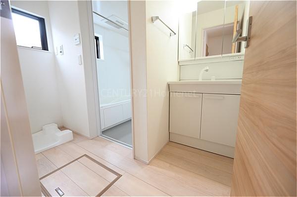 三郷市戸ケ崎の中古一戸建て