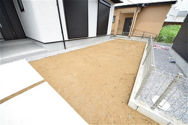 三郷市鷹野9期全2棟　新築戸建　2号棟