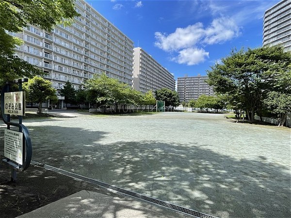 パークフィールドみさとテラウエスト４街区３号館(さつき平のぞみ公園)