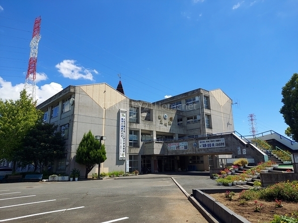 パークフィールドみさとテラウエスト４街区３号館(三郷市立瑞穂中学校)