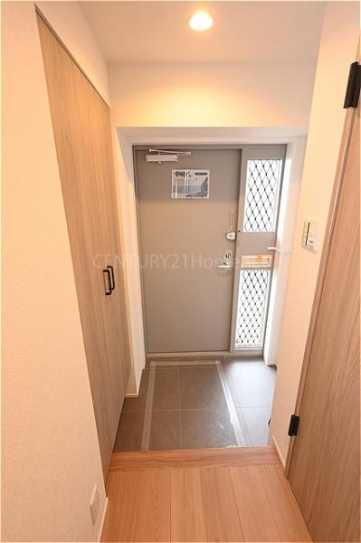 日商岩井三郷マンション　5階
