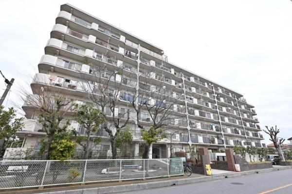 日商岩井三郷マンション　5階