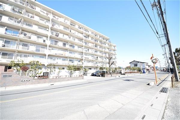 日商岩井三郷マンション　5階