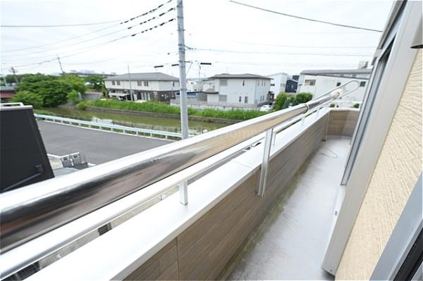 三郷市中央２丁目の中古一戸建て
