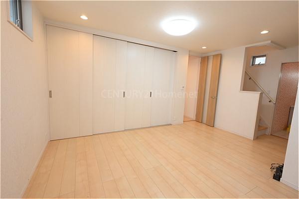 三郷市中央2丁目　中古戸建