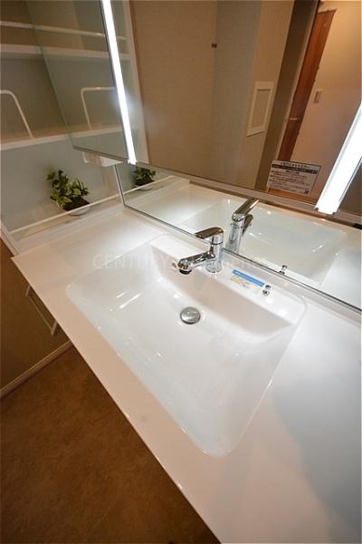 ライオンズプラザ三郷　14階