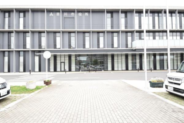 吉川市中央3丁目の中古一戸建て(吉川市役所)