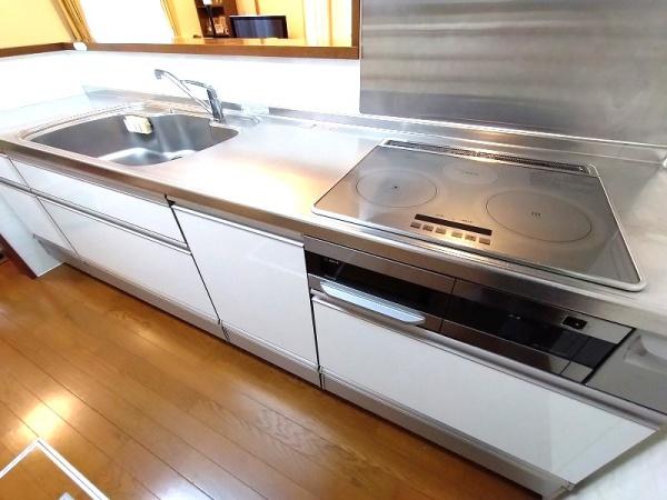 吉川市中央３丁目の中古一戸建て