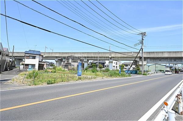三郷市幸房の土地