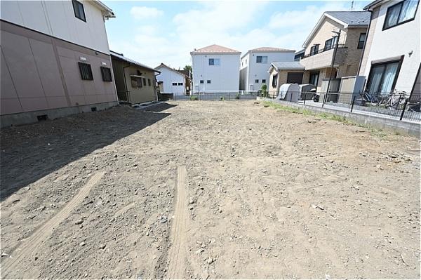 三郷市鷹野1丁目220番全2区画　売地　B区画