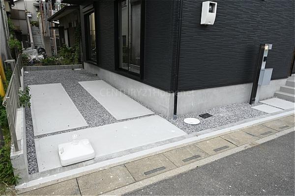 三郷市東町全1棟　新築戸建　1号棟