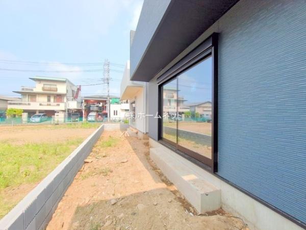 三郷市高州1丁目全2棟　新築戸建　2号棟