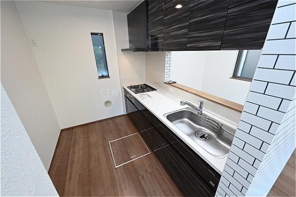 三郷市彦成２丁目の中古一戸建て