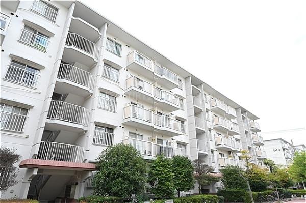 早稲田第四住宅3-19-2号棟　3階