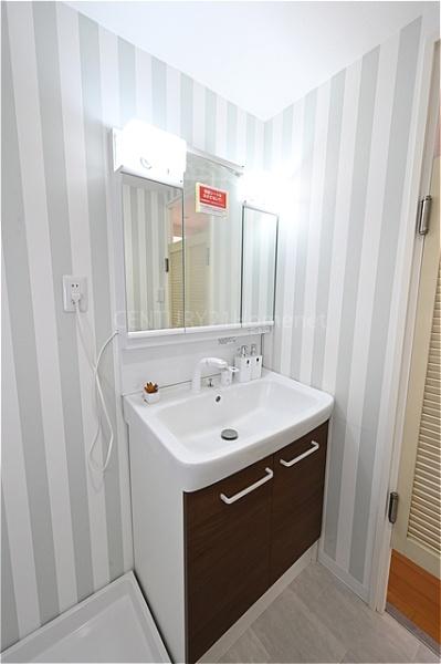 グリーンパーク早稲田Ⅱリバースクエア　3階