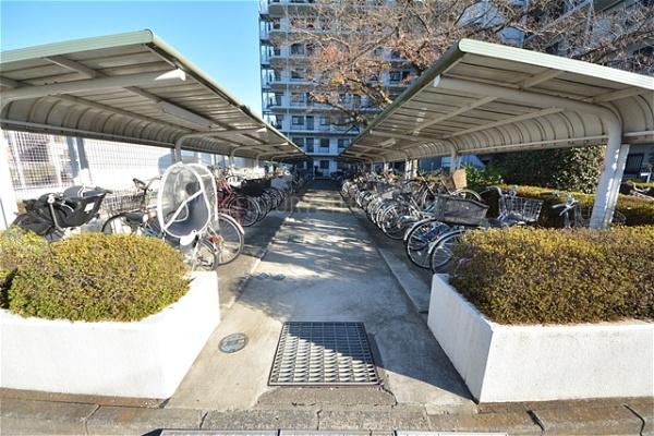 ライフペリエ三郷　4階