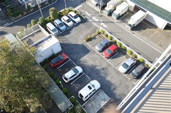 ライフペリエ三郷　4階