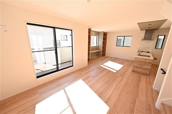 スカイタウン三郷市寄巻　新築戸建
