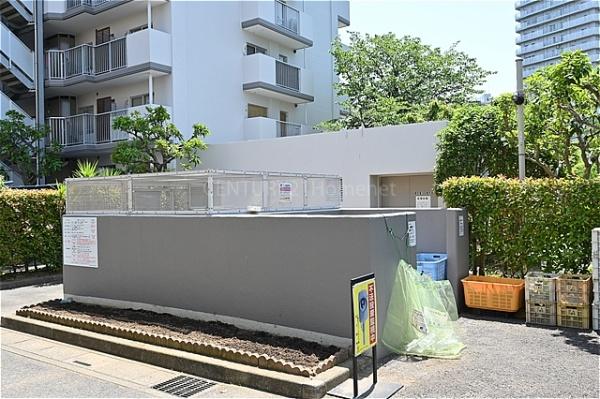 パークフィールドみさと2街区2号棟　8階
