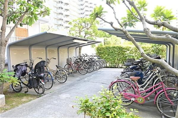 パークフィールドみさと2街区2号棟　8階
