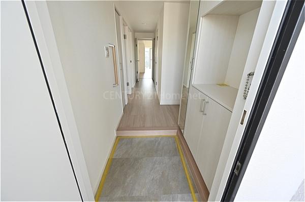 パークフィールドみさと2街区2号棟　8階