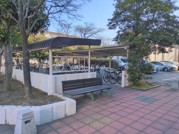 三郷早稲田団地3-19-3号棟　2階