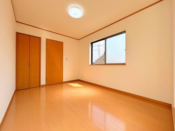 三郷市早稲田８丁目の中古一戸建て