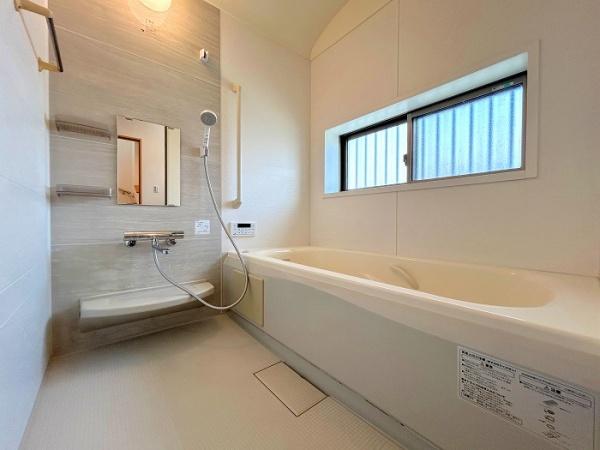 三郷市早稲田８丁目の中古一戸建て