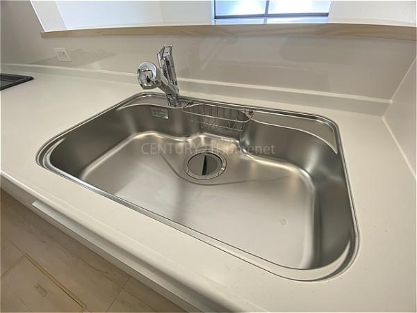 三郷市早稲田第28全4棟　新築戸建　1号棟