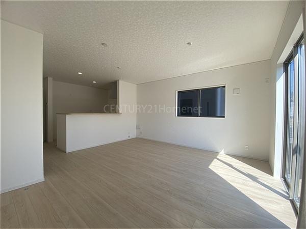 三郷市早稲田第28全4棟　新築戸建　2号棟