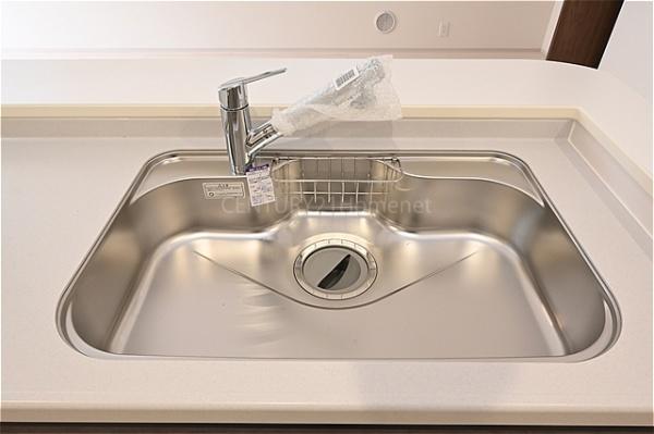 八潮市緑町第7全4棟　新築戸建　3号棟