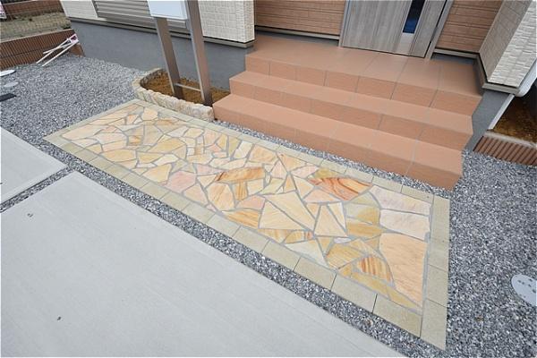 八潮市緑町第7全4棟　新築戸建　2号棟
