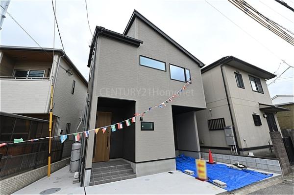八潮市上馬場全1棟　新築戸建　1号棟