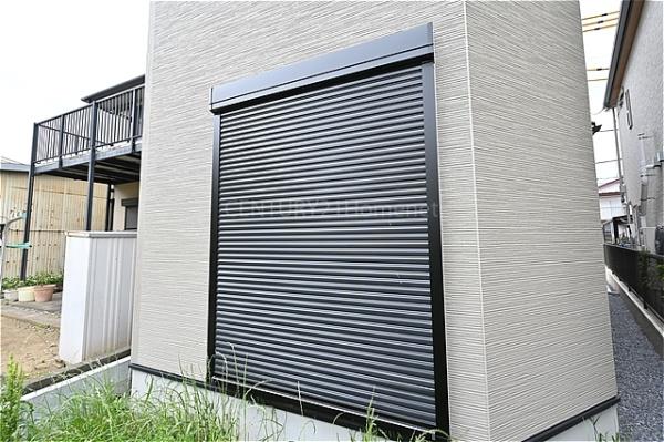 八潮市上馬場全1棟　新築戸建　1号棟