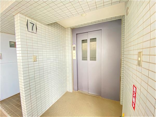 ライフペリエ三郷　7階