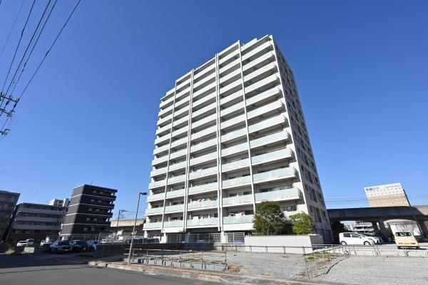 ライフピア三郷中央　6階