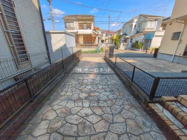 三郷市彦沢１丁目の中古一戸建て