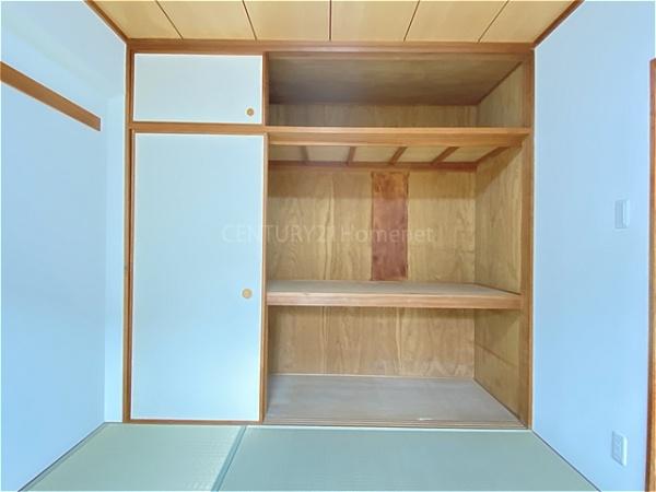 ライフペリエ三郷　1階