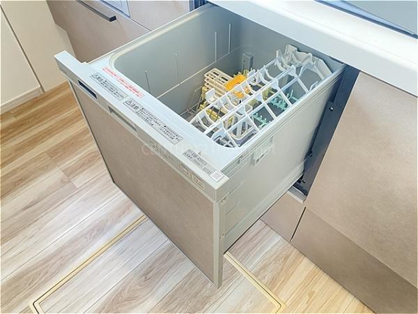 三郷市新和2期全1棟　新築戸建　1号棟